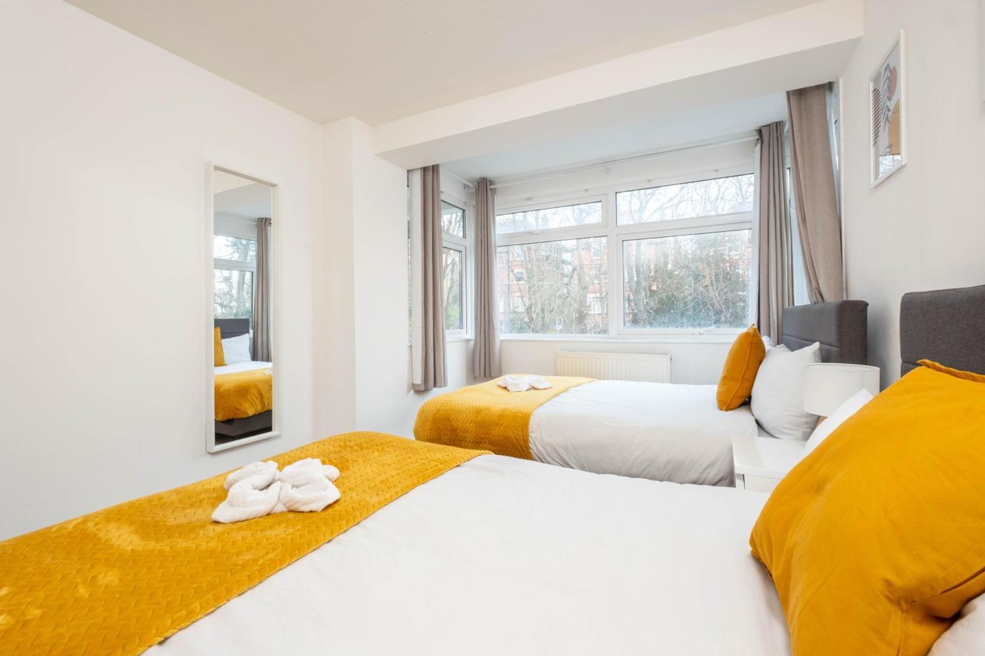 Stylish 2 Bedroom In Central Brighton Free Parking Near Beach And Train Station Екстериор снимка