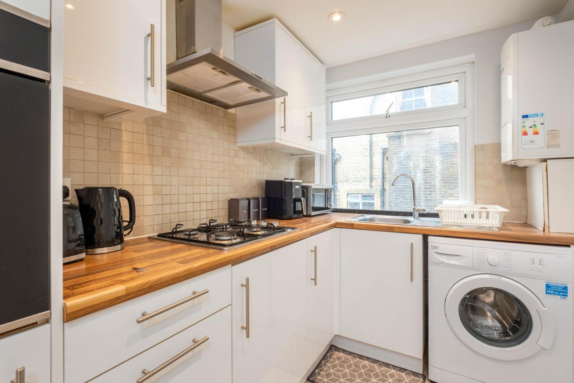 Stylish 2 Bedroom In Central Brighton Free Parking Near Beach And Train Station Екстериор снимка