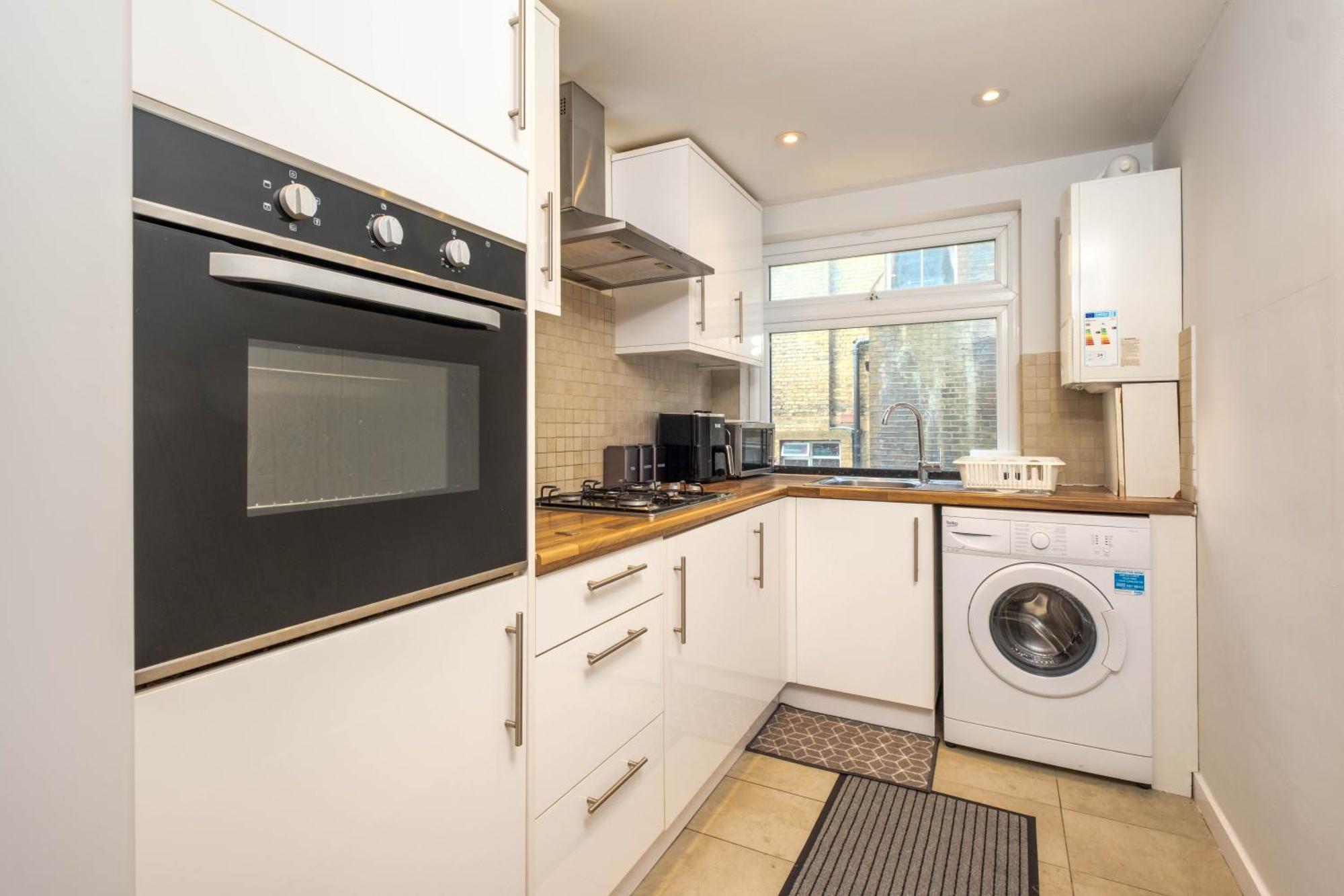 Stylish 2 Bedroom In Central Brighton Free Parking Near Beach And Train Station Екстериор снимка